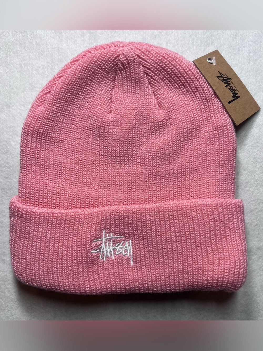 Pink Stussy beanie. #0044